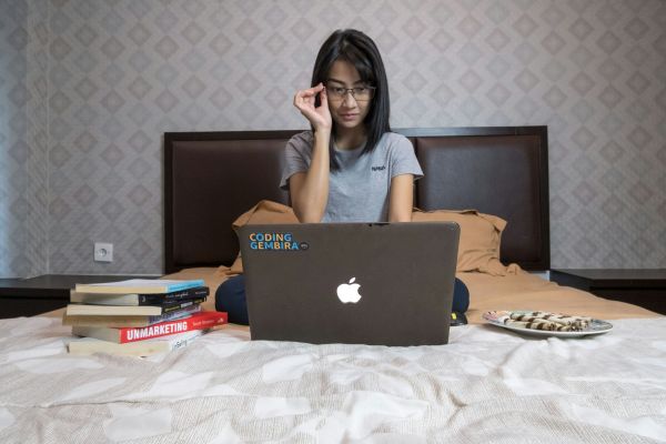 Comment faire face à la sextorsion sereinement
